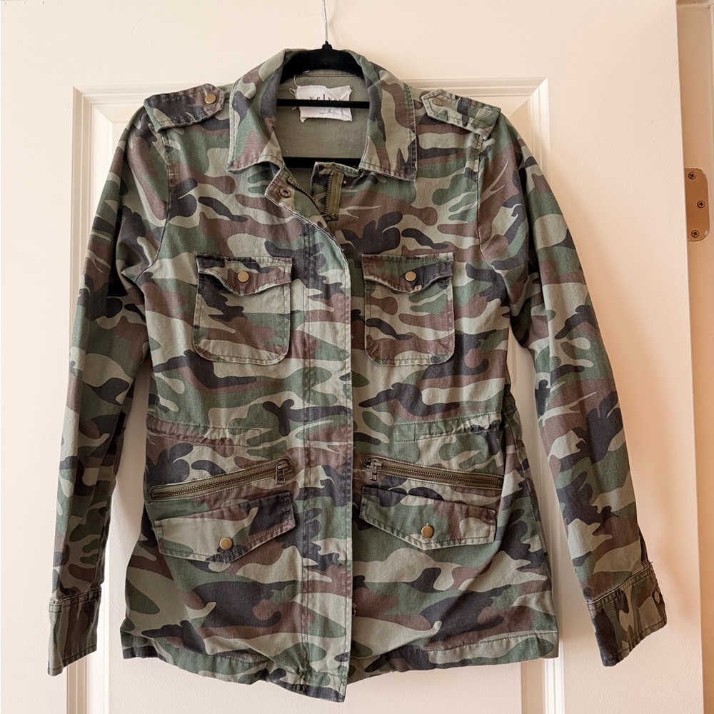 Camo Utility Jacket - Picture 2 of 5